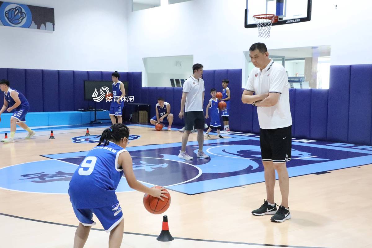 完整版青少年篮球训练课